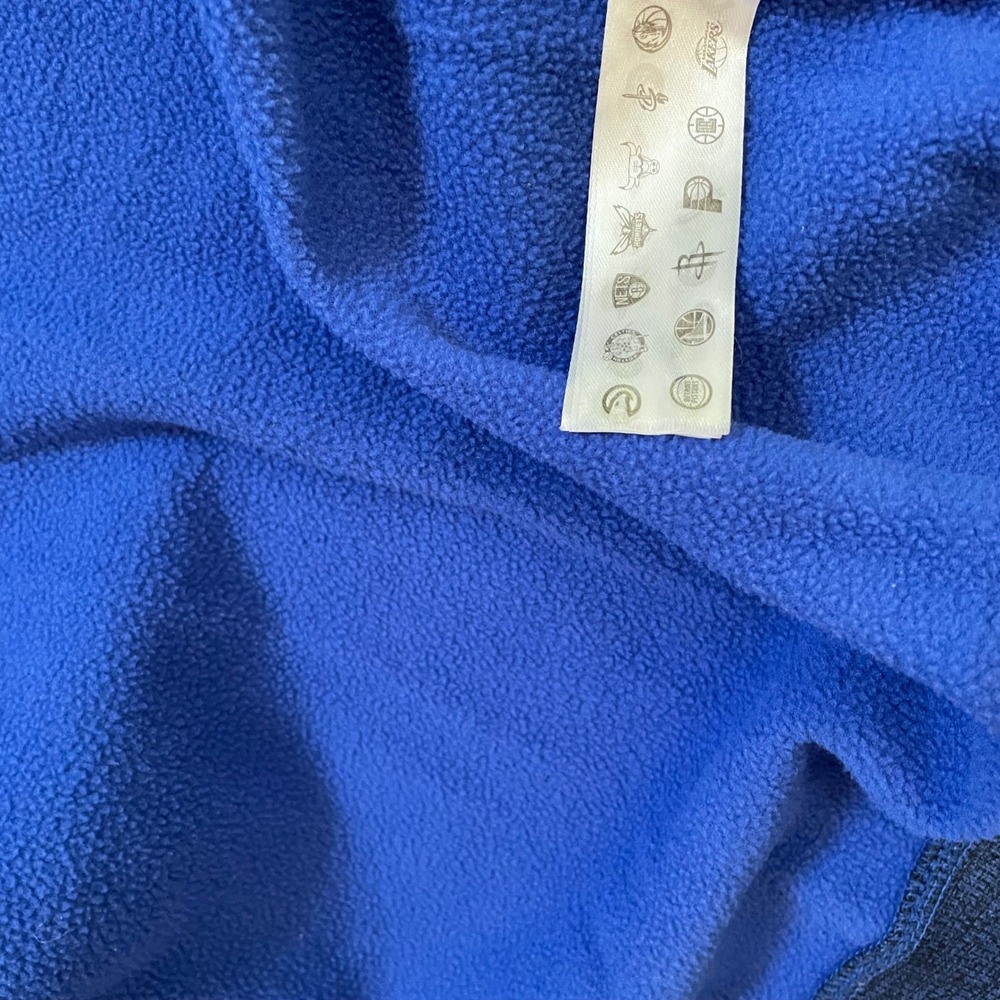 Golden State‎ Warriors NBA Fleece lined Zip Up Jacket Blue Mens Small streetwear - Picture 16 of 16
